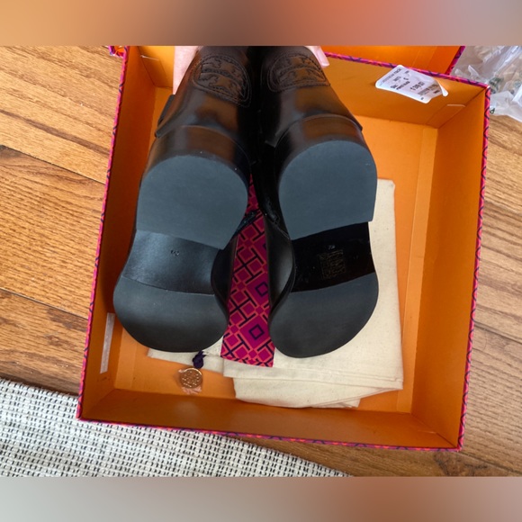 Tory burch colton flat bootie - Picture 8 of 10